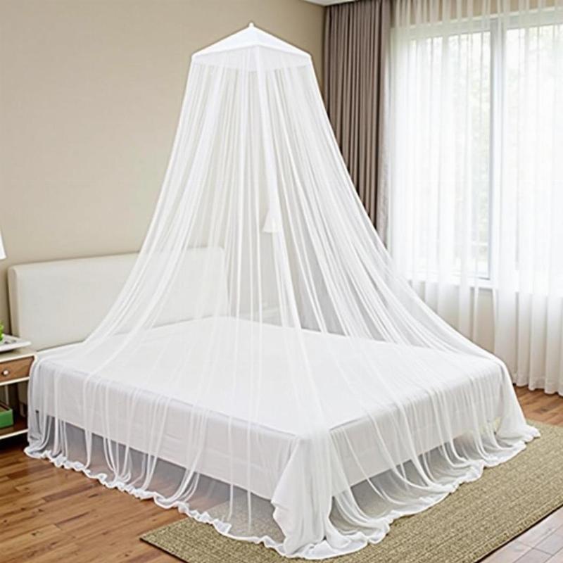 Ứng dụng phổ biến nhất của vải mùng là làm màn chống muỗi